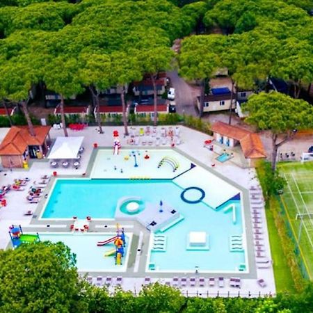 Dena Chalets - Lido Di Spina At The Beach ภายนอก รูปภาพ