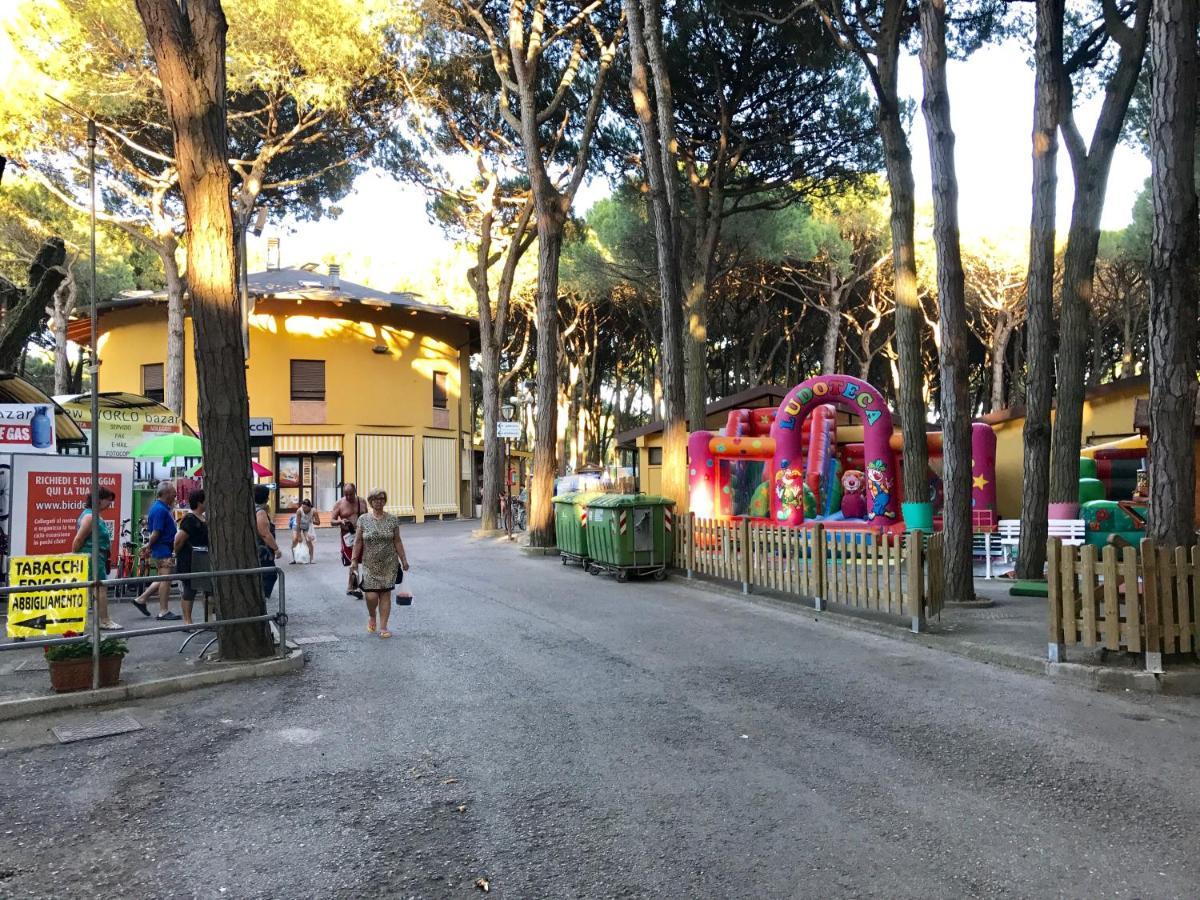 Dena Chalets - Lido Di Spina At The Beach ภายนอก รูปภาพ