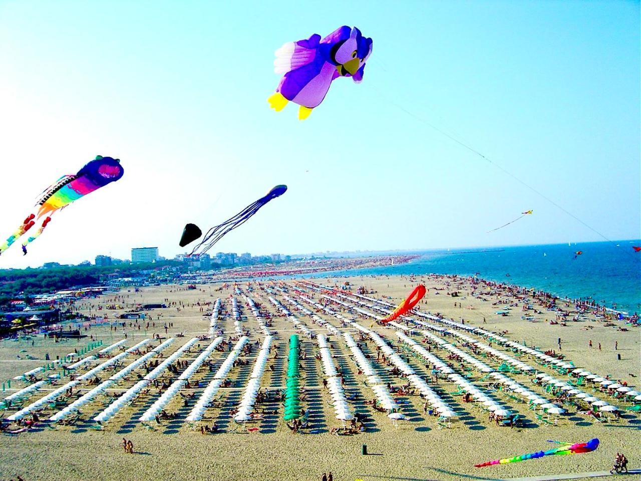 Dena Chalets - Lido Di Spina At The Beach ภายนอก รูปภาพ