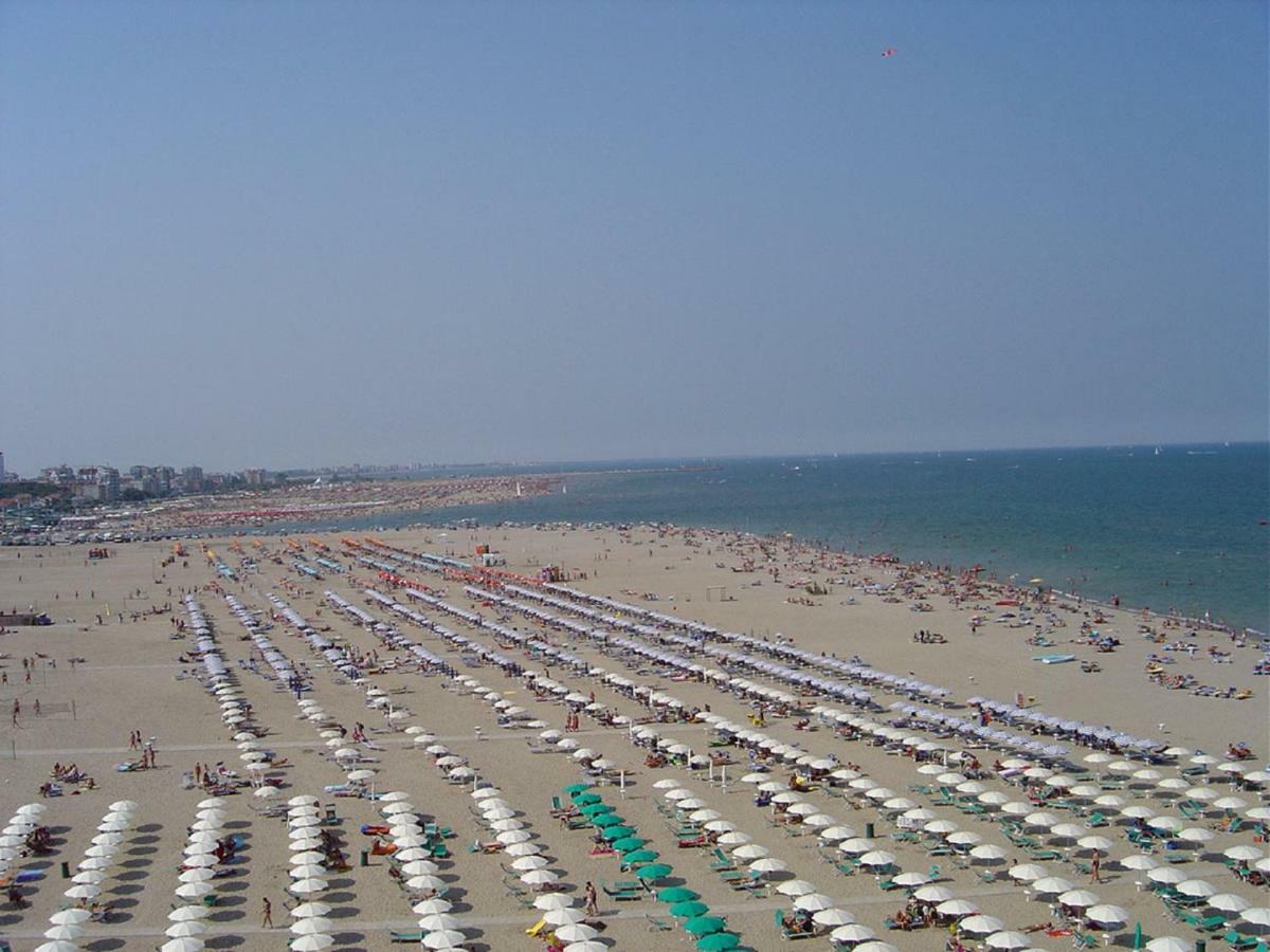 Dena Chalets - Lido Di Spina At The Beach ภายนอก รูปภาพ